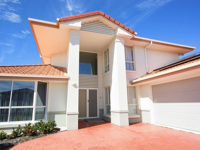 108 Voyagers Drive, Banksia Beach QLD 4507
