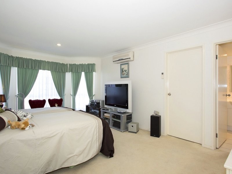 108 Voyagers Drive, Banksia Beach QLD 4507