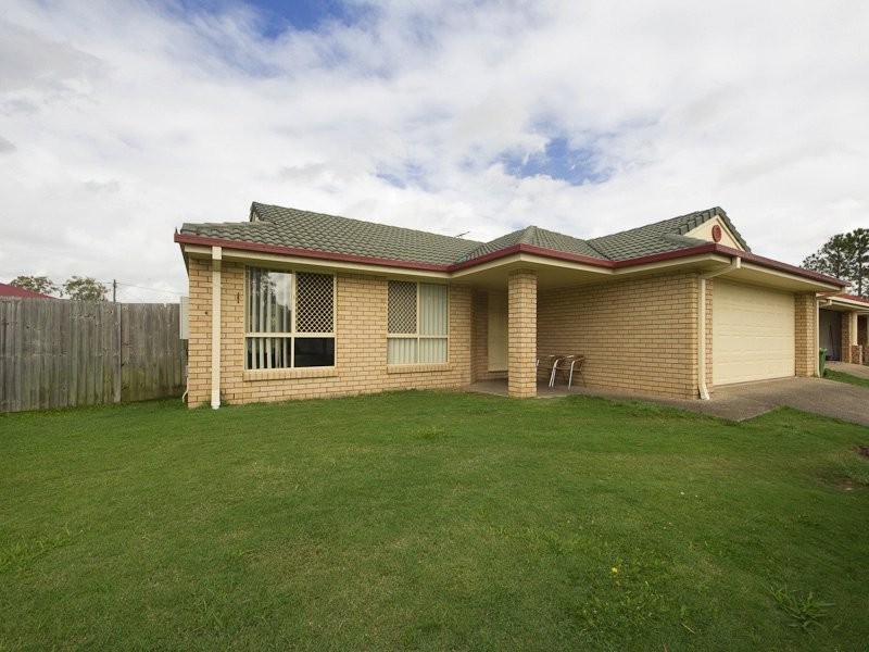 11 Julie Drive, Caboolture South QLD 4510