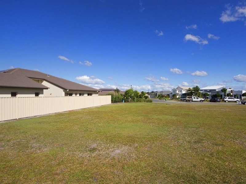 30 Blueberry Street, Banksia Beach QLD 4507