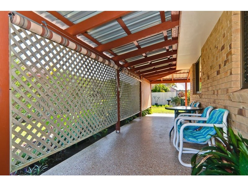 20 Lachlan Crescent, Sandstone Point QLD 4511