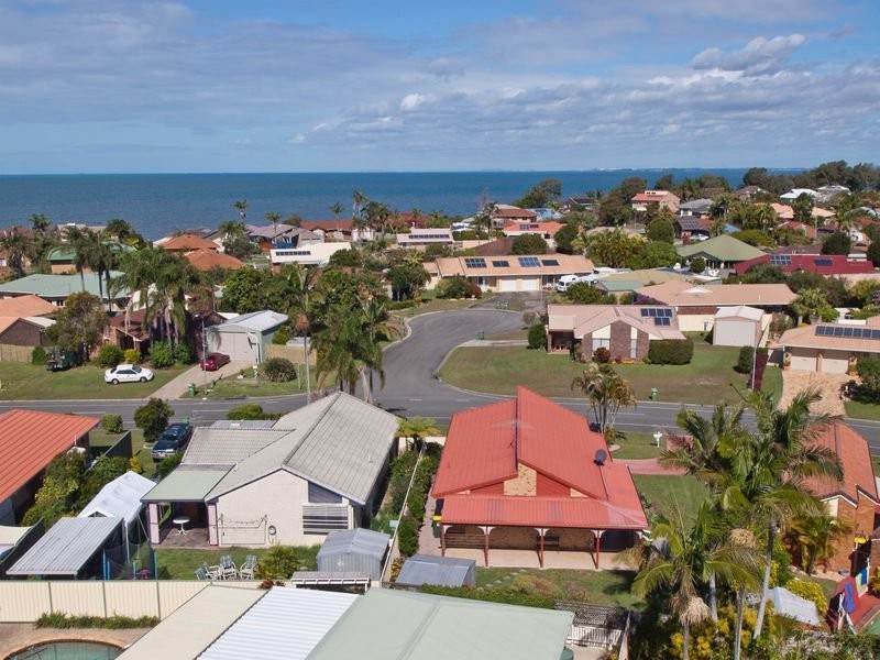 20 Lachlan Crescent, Sandstone Point QLD 4511