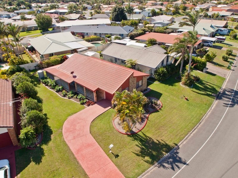 20 Lachlan Crescent, Sandstone Point QLD 4511