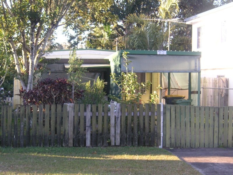 77 Frank Street, Caboolture South QLD 4510