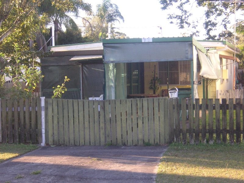77 Frank Street, Caboolture South QLD 4510