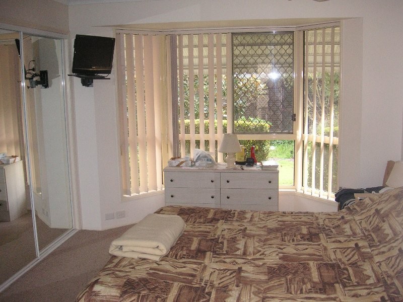 2/5 Carl Court, Banksia Beach QLD 4507