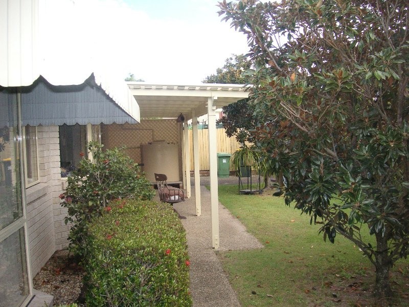 2/5 Carl Court, Banksia Beach QLD 4507