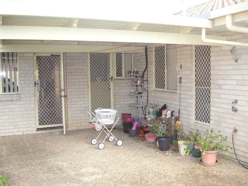 2/5 Carl Court, Banksia Beach QLD 4507