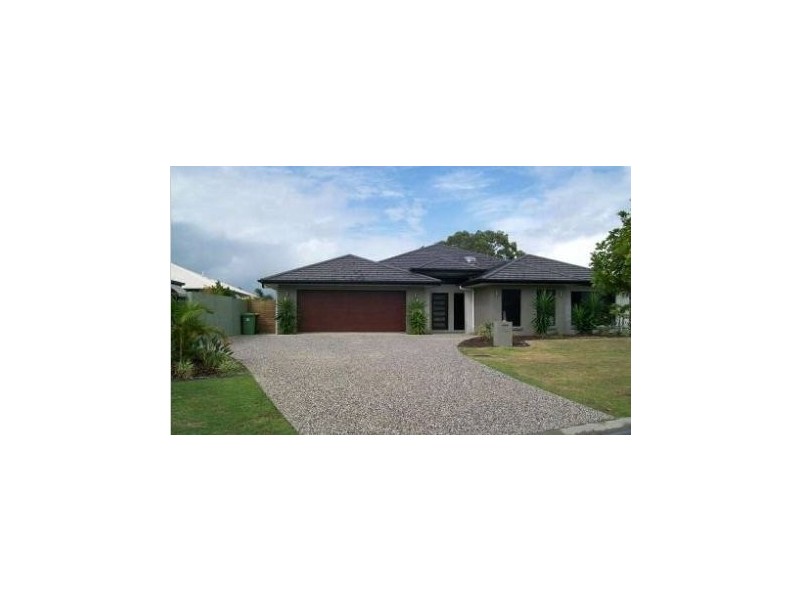 106 Marina Boulevard, Banksia Beach QLD 4507