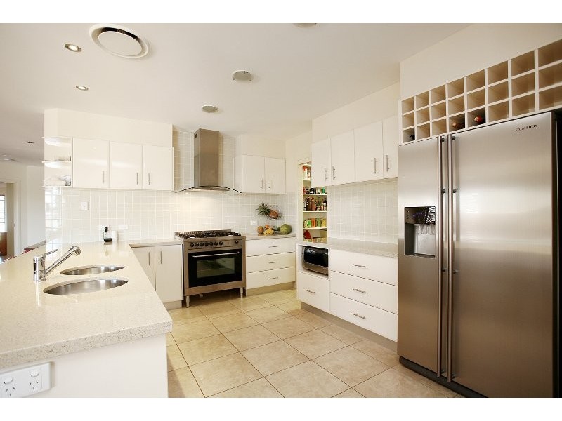 20 Muldoon Place, Ningi QLD 4511