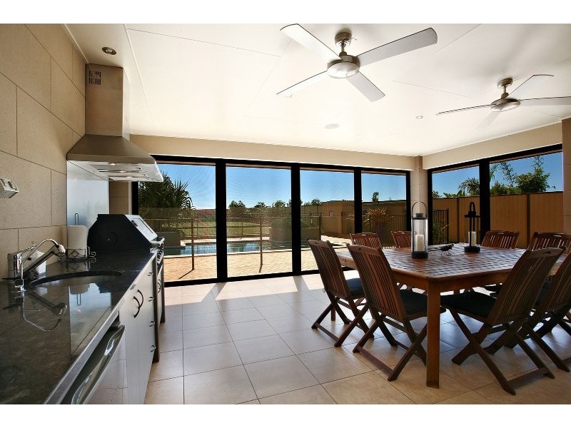 20 Muldoon Place, Ningi QLD 4511