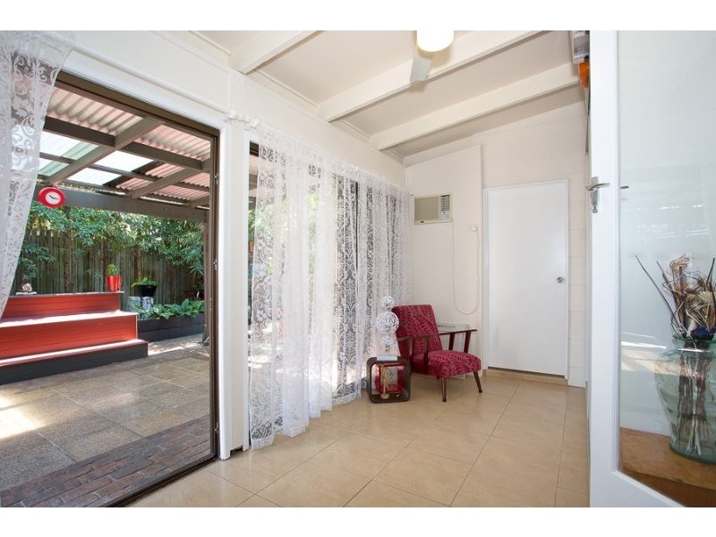 11 Kittyhawk Street, Bongaree QLD 4507