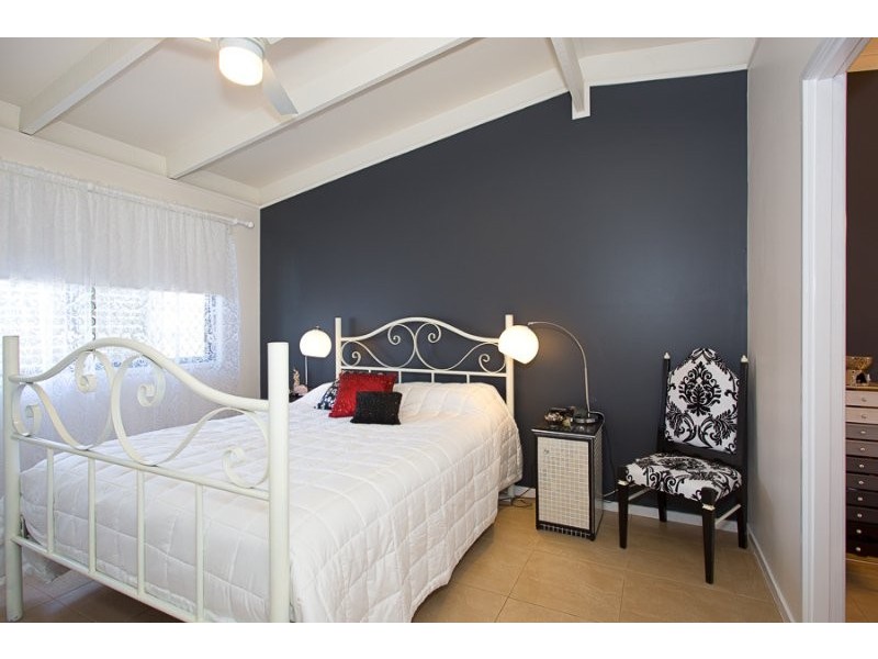 11 Kittyhawk Street, Bongaree QLD 4507