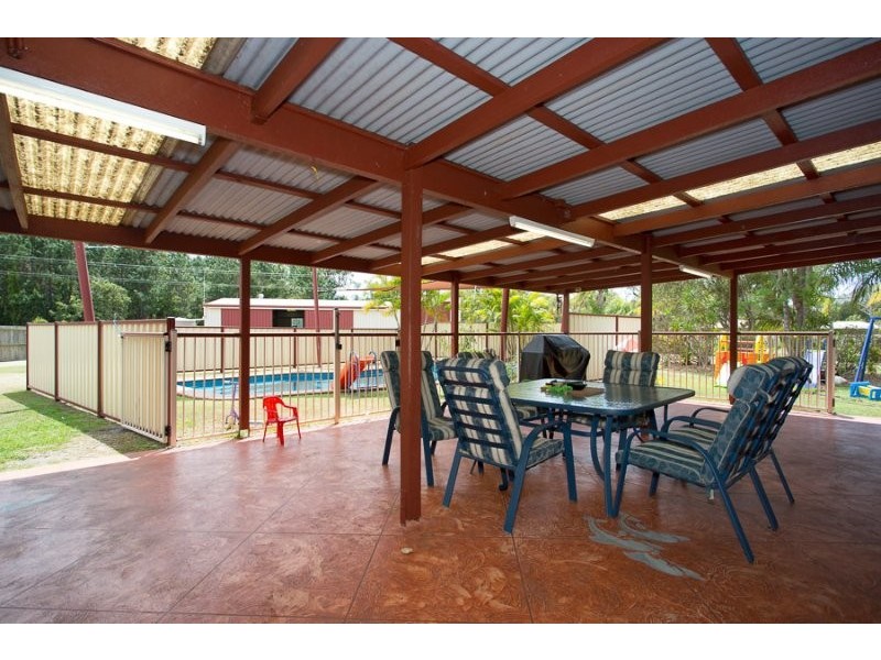 8 Snowgum Court, Ningi QLD 4511