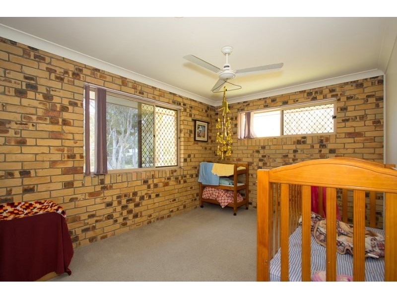 8 Snowgum Court, Ningi QLD 4511