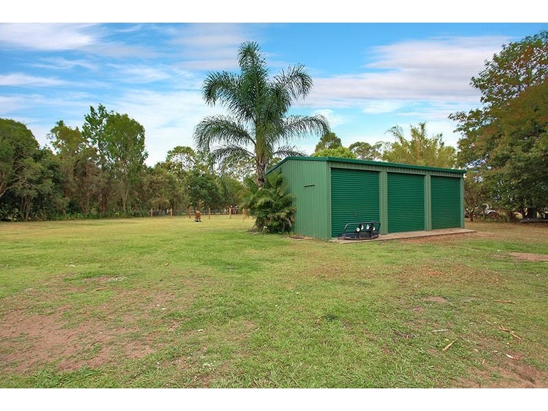 71 Leahy Rd, Caboolture QLD 4510