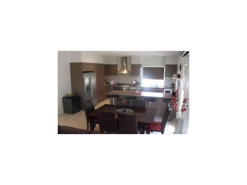 15 Dewdrop Place, Ningi QLD 4511