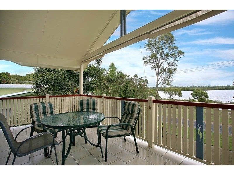 35 Moffatt Esplanade, Toorbul QLD 4510