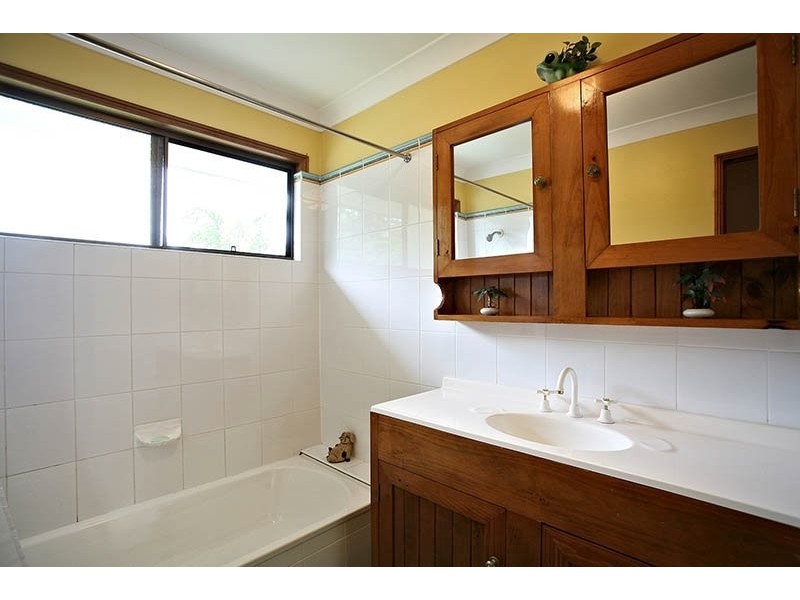 35 Moffatt Esplanade, Toorbul QLD 4510