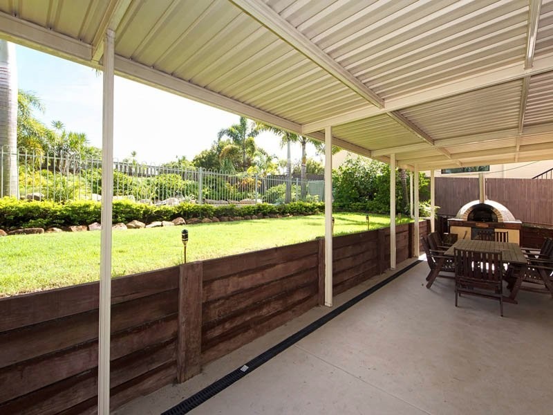 227 Endeavour Drive, Banksia Beach QLD 4507