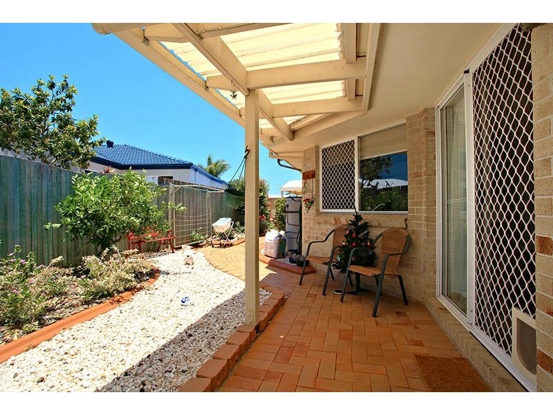 2/72 Pacific Drive, Banksia Beach QLD 4507