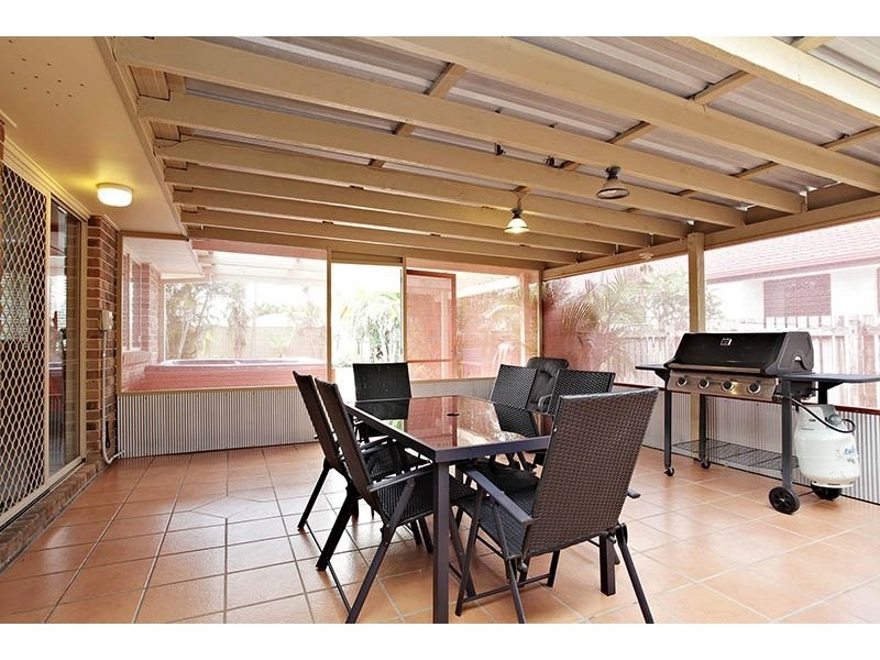 115 Endeavour Drive, Banksia Beach QLD 4507