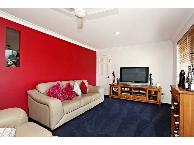 115 Endeavour Drive, Banksia Beach QLD 4507