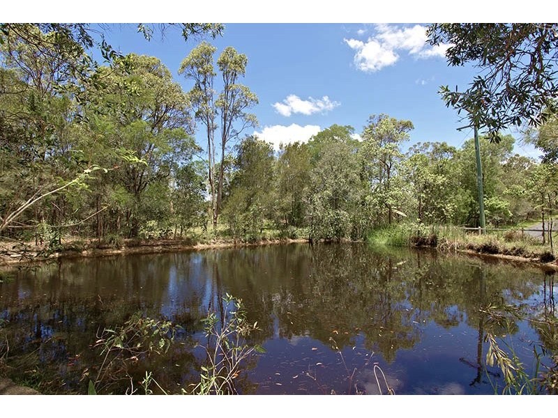 82 Behrens Road, Bellmere QLD 4510