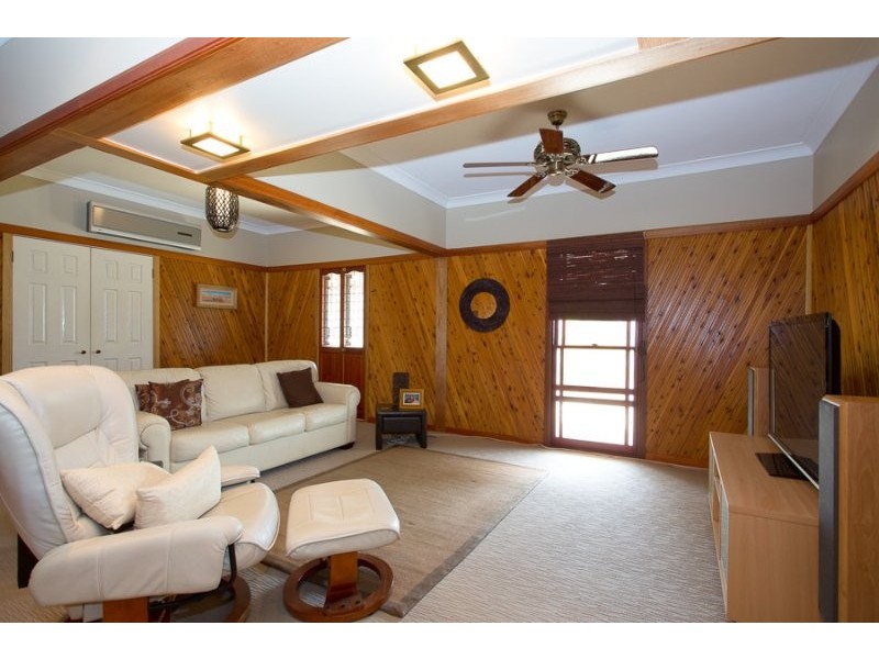 41-43 Analie Street, Ningi QLD 4511