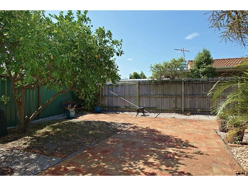 1/19 Hoya Cres, Bongaree QLD 4507