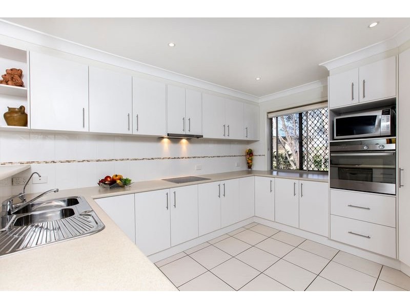 5-7 Scaroni Court, Ningi QLD 4511