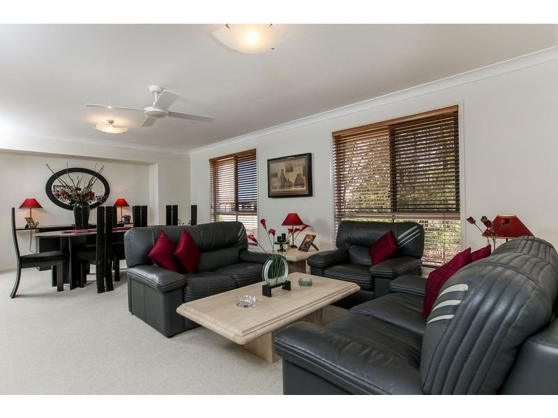 5-7 Scaroni Court, Ningi QLD 4511