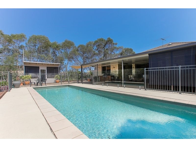 5-7 Scaroni Court, Ningi QLD 4511