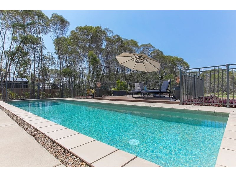 5-7 Scaroni Court, Ningi QLD 4511