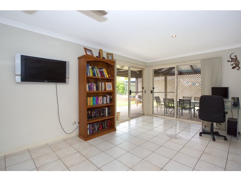 18 Headsail Drive, Banksia Beach QLD 4507