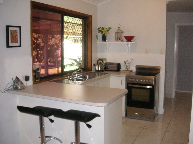21 Hawaii Crescent, Banksia Beach QLD 4507