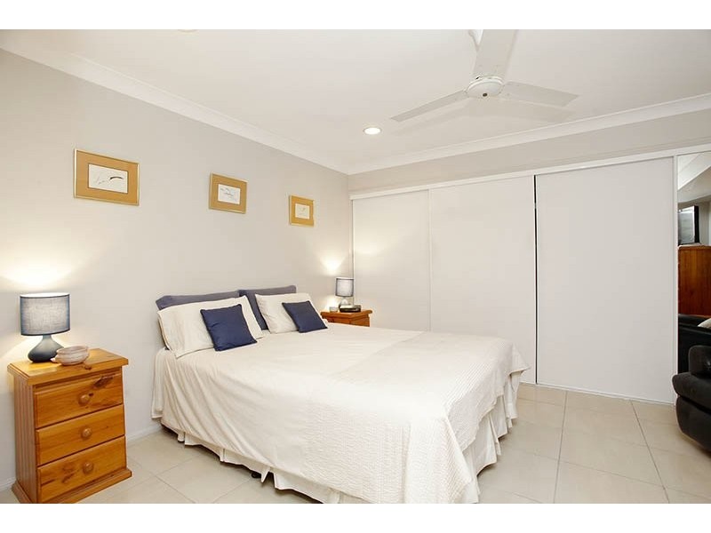 1/15 Bass Court, Bribie Island QLD 4507