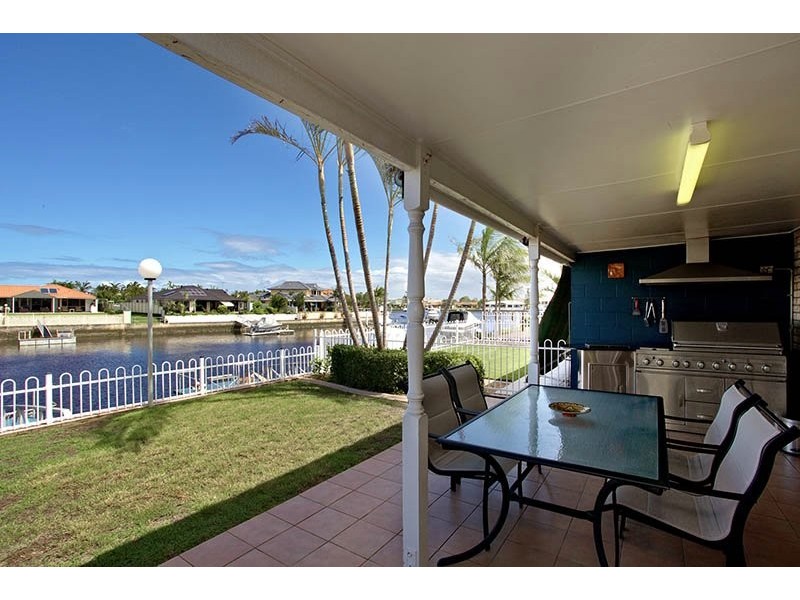 1/15 Bass Court, Bribie Island QLD 4507