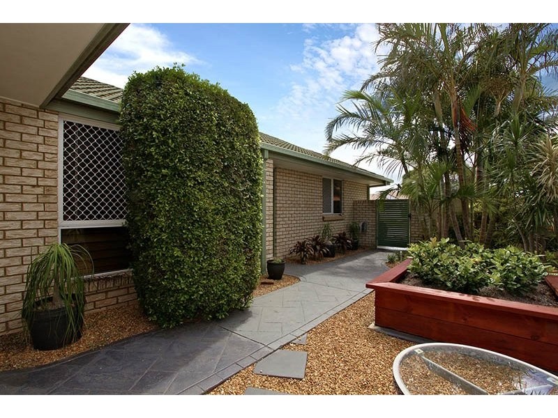 1/15 Bass Court, Bribie Island QLD 4507