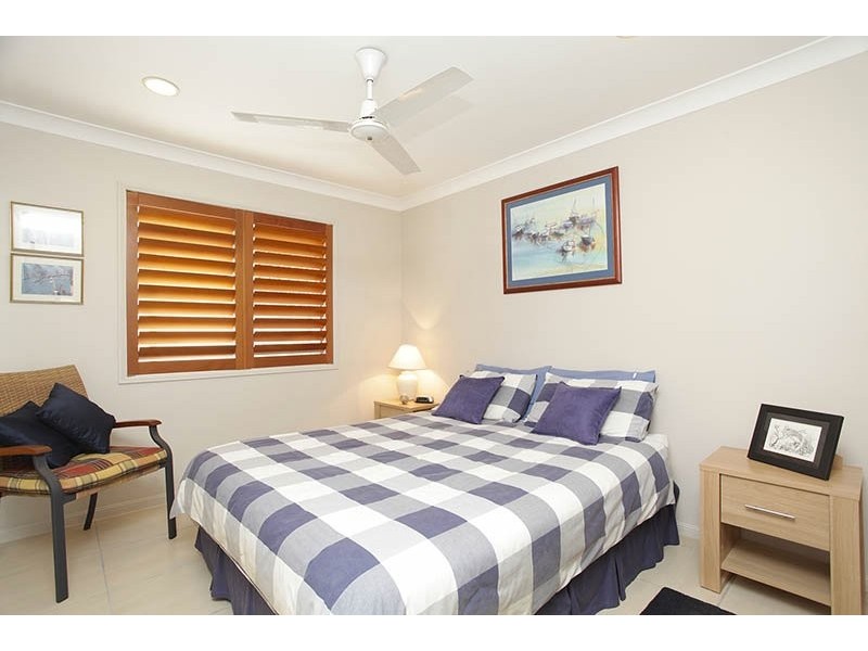 1/15 Bass Court, Bribie Island QLD 4507