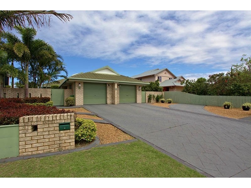 1/15 Bass Court, Bribie Island QLD 4507