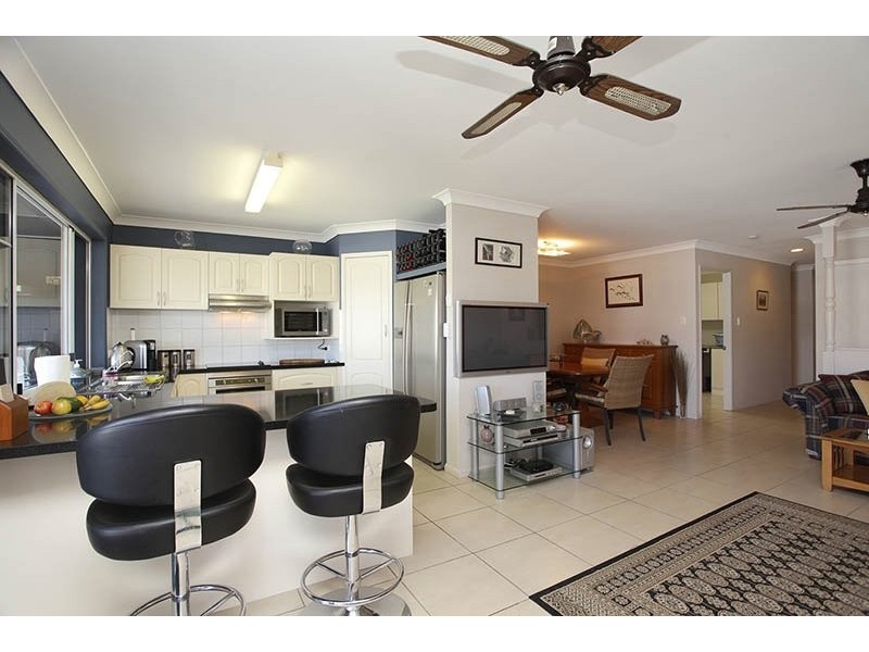 1/15 Bass Court, Bribie Island QLD 4507