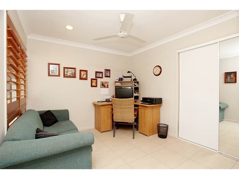 1/15 Bass Court, Bribie Island QLD 4507