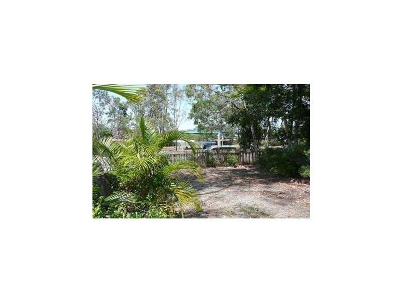 4 Carriage Cres, Beerburrum QLD 4517