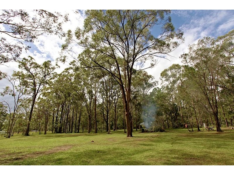 81 Alcock Road, Elimbah QLD 4516