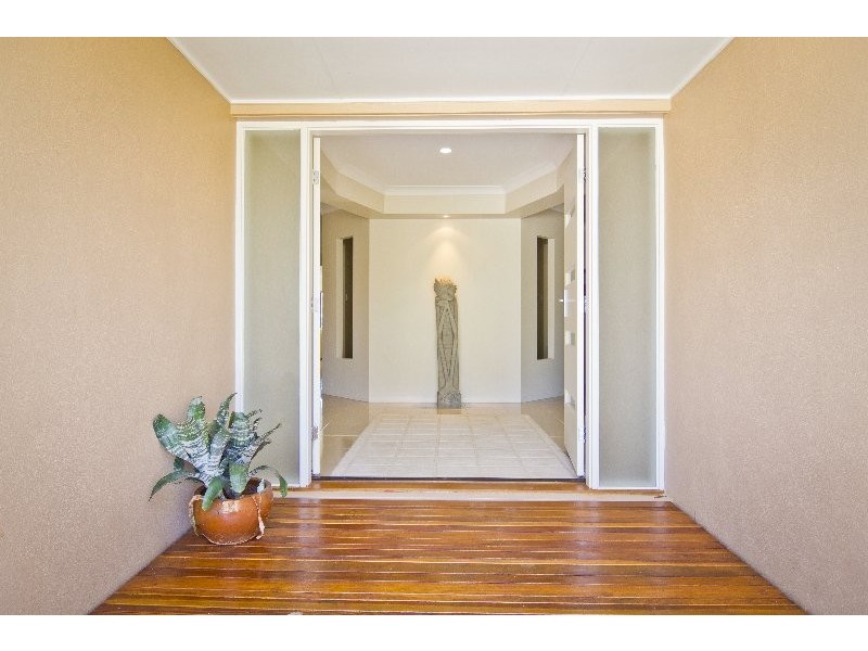 10 Cavanagh Place, Ningi QLD 4511