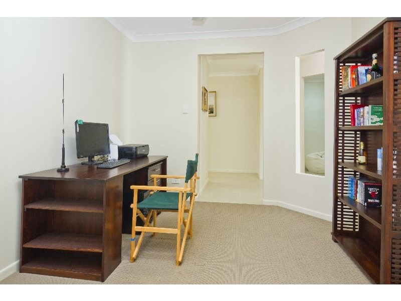 10 Cavanagh Place, Ningi QLD 4511