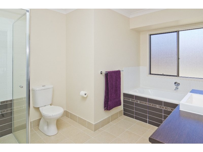 10 Cavanagh Place, Ningi QLD 4511