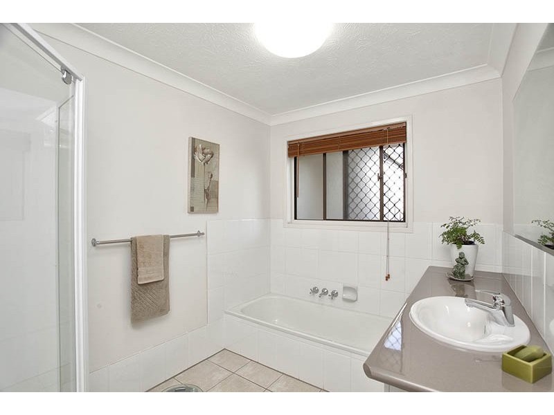 12 Green Street, Banksia Beach QLD 4507