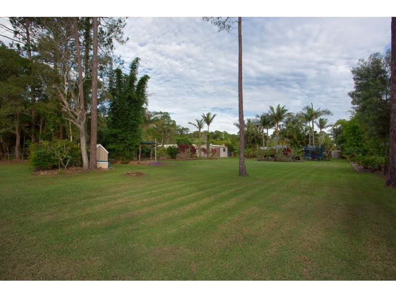 143 Relesah Drive, Ningi QLD 4511